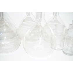 Labor Konvolut, Laborglas Konvolut, Flaschen, Kolben Gl&auml;ser Labor Dekoration