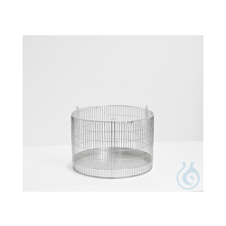 Round mesh insert basket with collecting tray